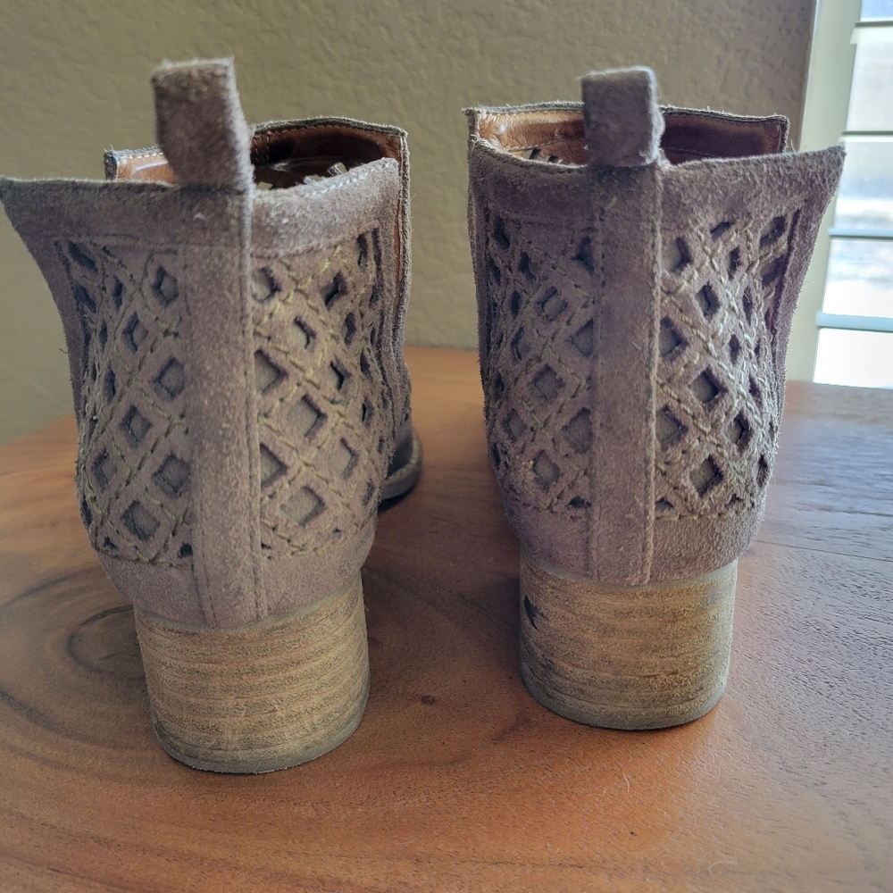 Jeffrey Campbell | Leather Booties 6.5 - Picture 4 of 8